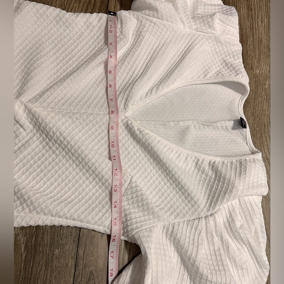 🏷️SHEIN Privé Plus Puff Sleeve Ruched Bodycon Dress - White, Curve XL - Picture 9 of 12